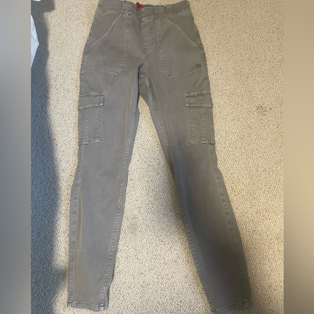 SPANX grey jeggings with many pockets